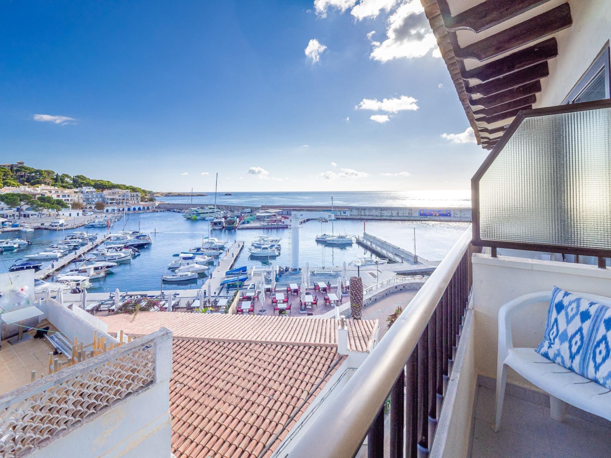 Hostal Port Corona Кала-Ратхада Екстер'єр фото